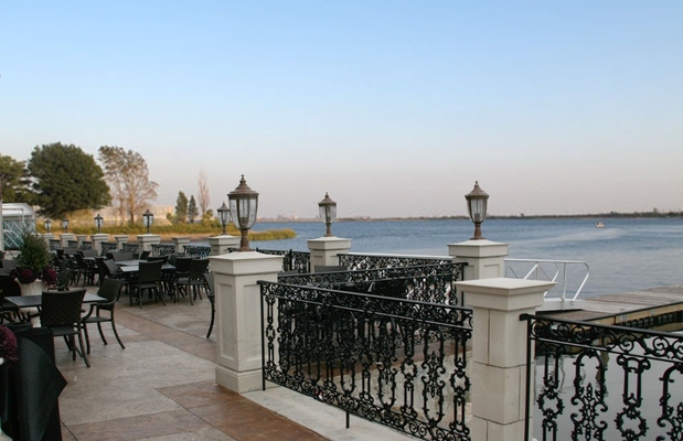 Vetro Restaurant And Lounge In Howard Beach Ny 11414 Citysearch