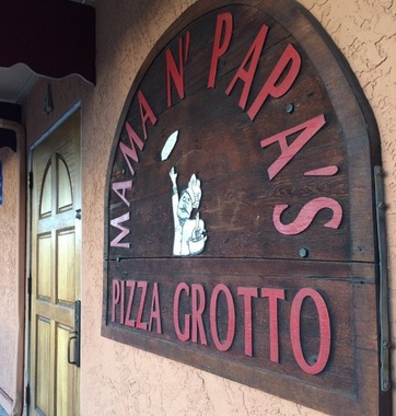 Mama N Papa S Pizza Grotto In Vista Ca 92083 Citysearch
